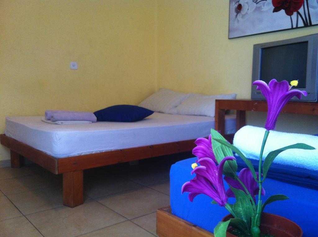 Hotel 28 Tel Aviv Ruang foto